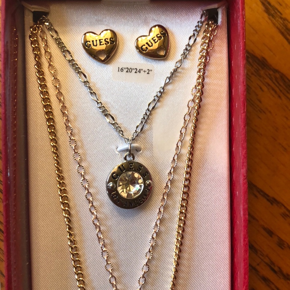 Guess necklace and earring set - Picture 2 of 6